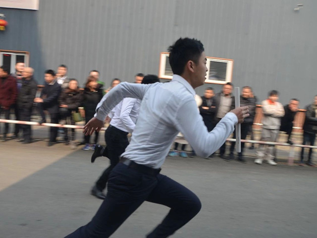 游園活動(dòng)丨匠心鑄就輝煌年，競賽迎得快樂(lè )心